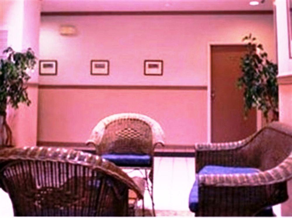 Hotel West Plaza Desekel Koror Esterno foto